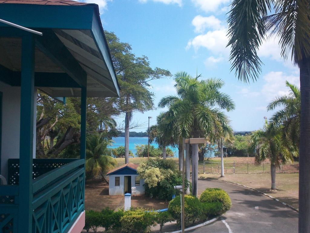 Point Village, Negril, Jamaica Exterior foto